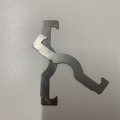 গুণ  High Durability Pipe Spring Clip Spring Clamps Acid Resistance কারখানা