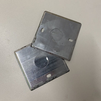 নমন Galvanized ইস্পাত কভার প্লেট জংশন বক্স টেকসই ধাতু উপকরণ